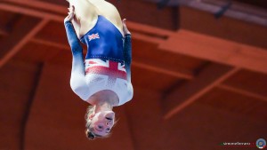 final tra w sfe01107 copia simone ferraro ph copia